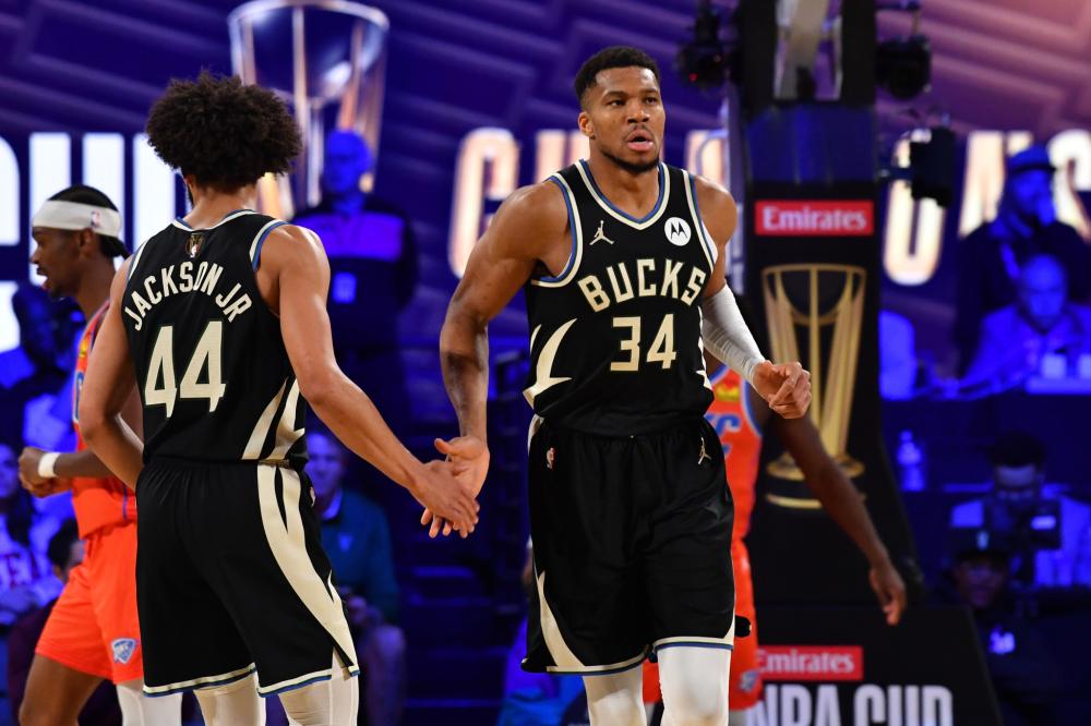 做出快速决 做出快速决