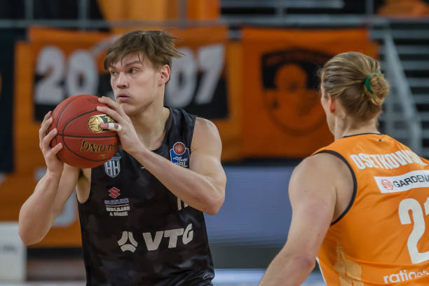 场的动态 场的动态